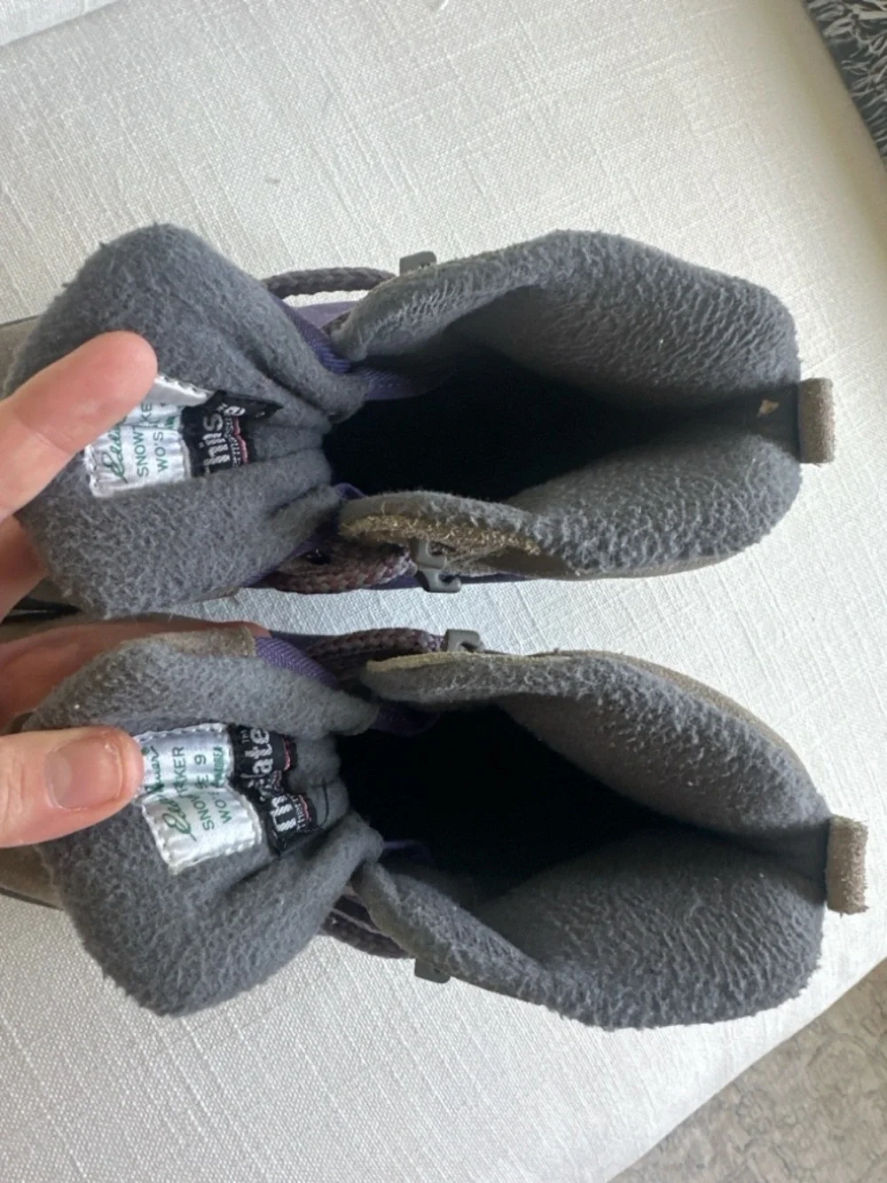 Eddie Bauer Snow Trekker Hiking Boots Women’s Size 9 Brown Purple